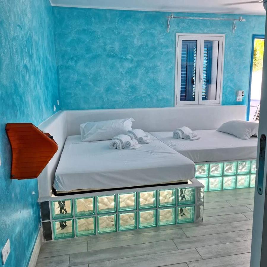 فونتاني بيانكي Suite House L'Isola Che Non C'E المظهر الخارجي الصورة