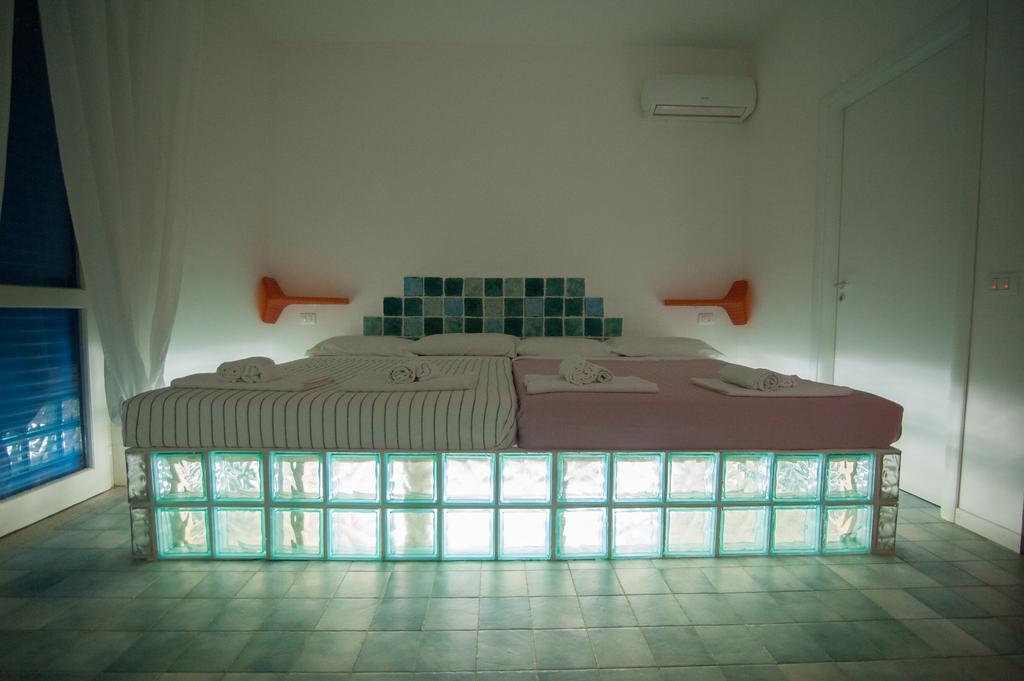 فونتاني بيانكي Suite House L'Isola Che Non C'E المظهر الخارجي الصورة
