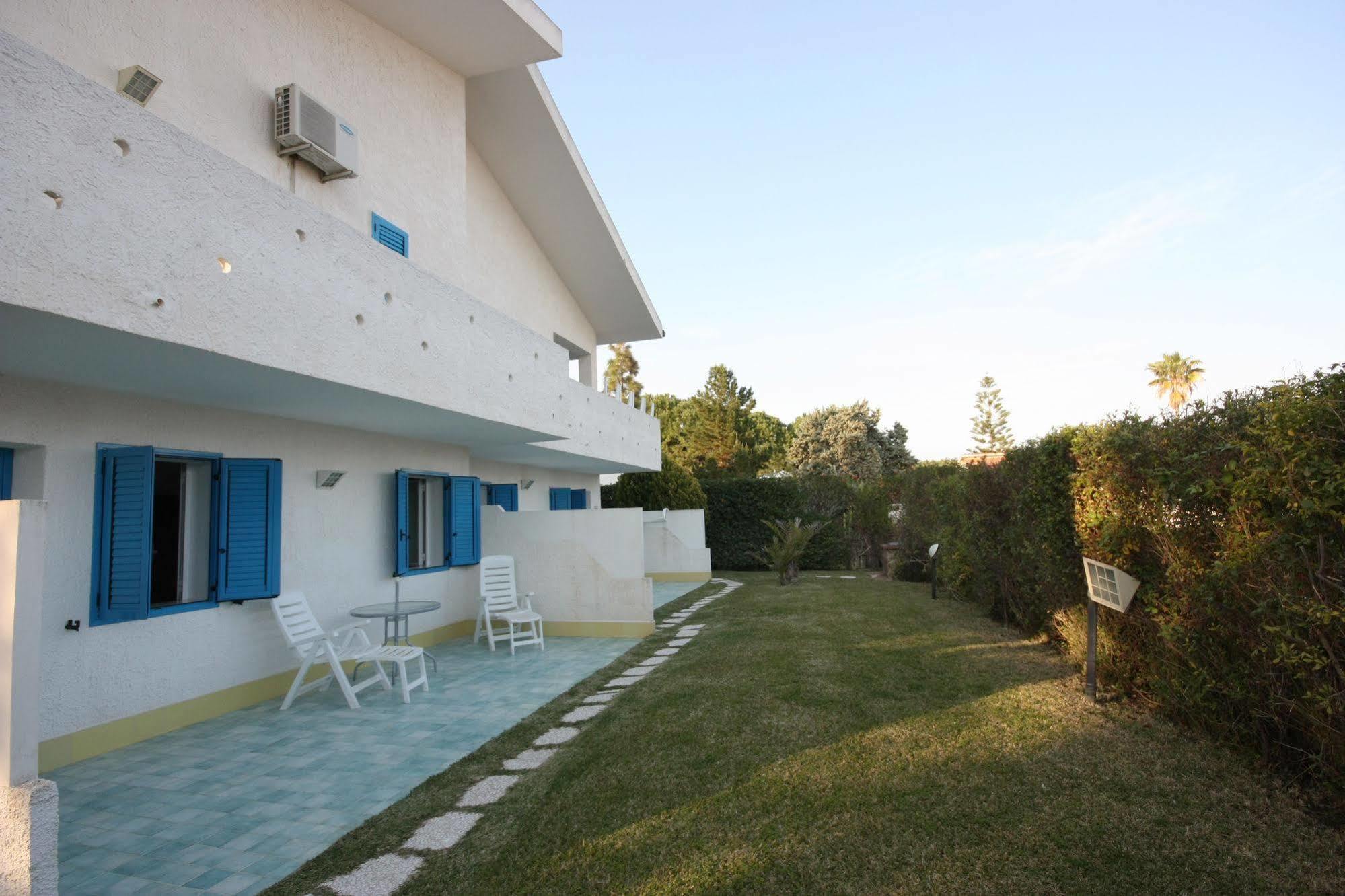 فونتاني بيانكي Suite House L'Isola Che Non C'E المظهر الخارجي الصورة